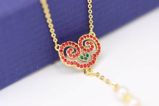 Swarovski Necklace 01lyh18
